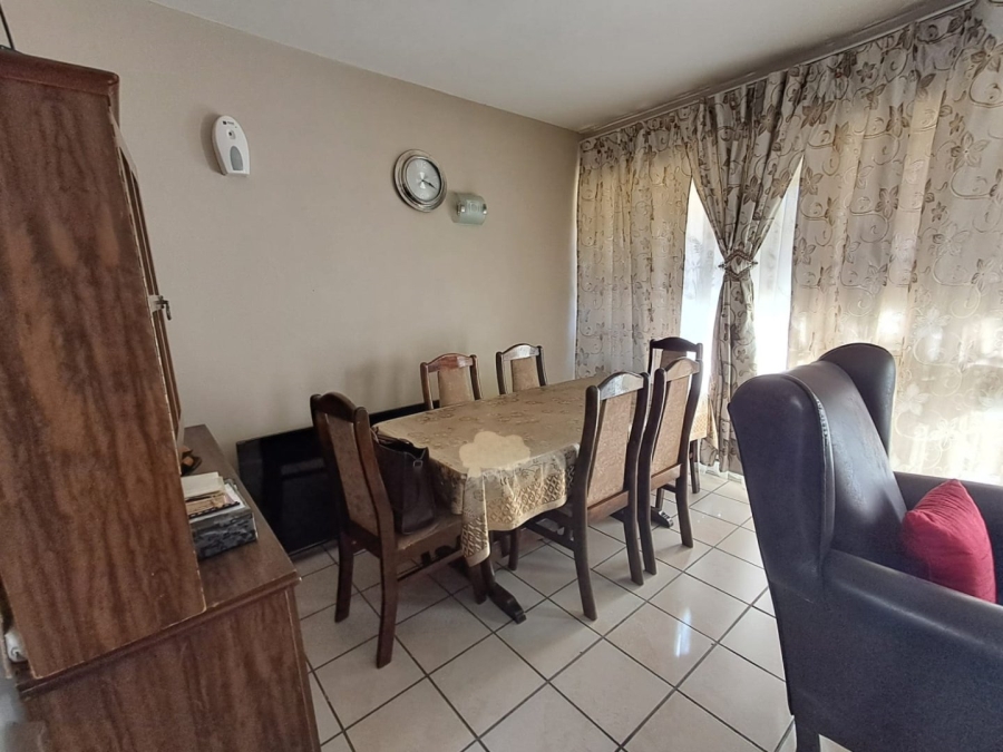 2 Bedroom Property for Sale in Sasolburg Ext 2 Free State